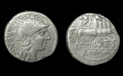 L. Antestius Gragulus, Denarius, Jupiter in Quadriga reverse